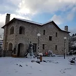 Petra & Elato Art Hotel