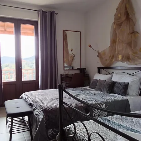 Hotel Petra & Elato Art Valtessiniko