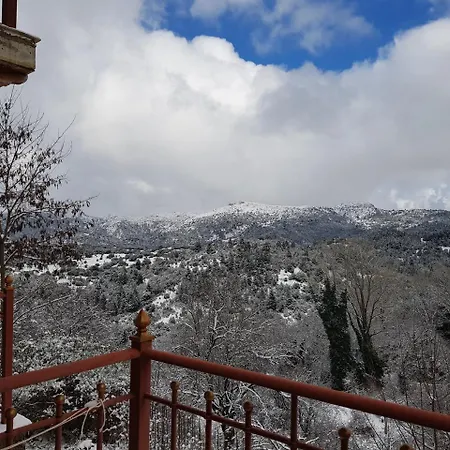 ホテル Petra & Elato Art *