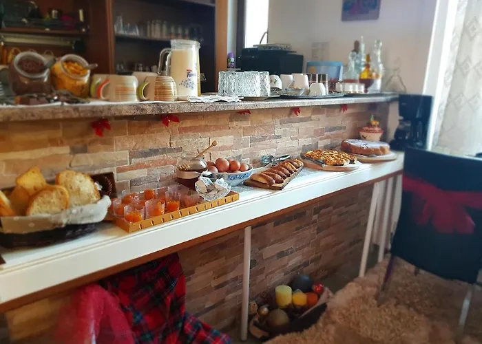 Petra & Elato Art Hotel *