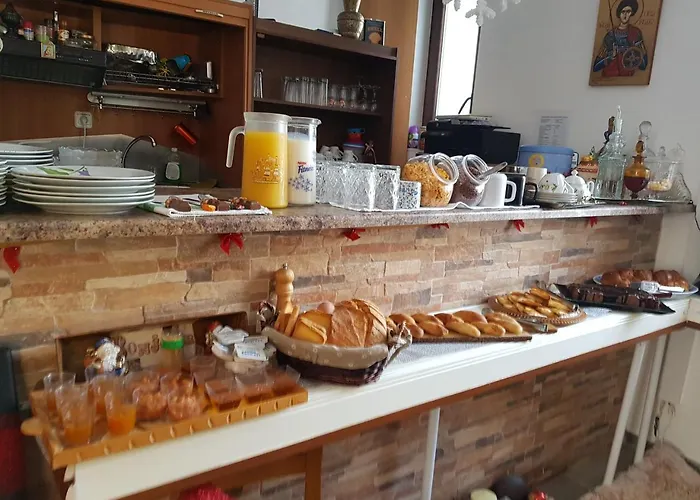 Petra & Elato Art * Valtessiniko